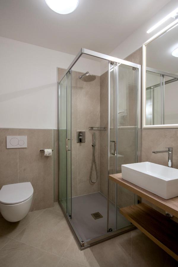 Hotel Metropole Grado Luaran gambar